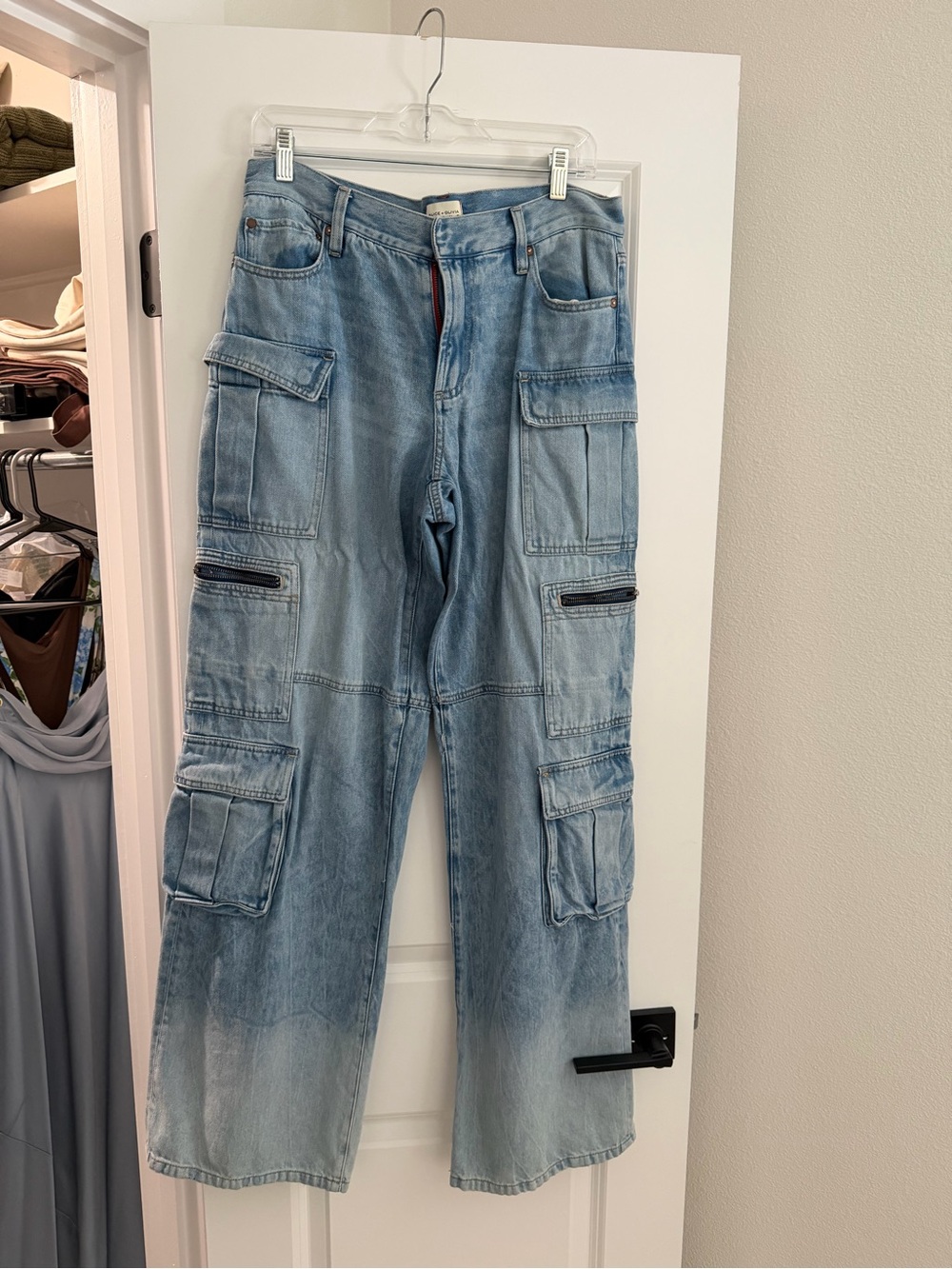 Alice + Olivia Light Blue Relaxed Cargo Jeans